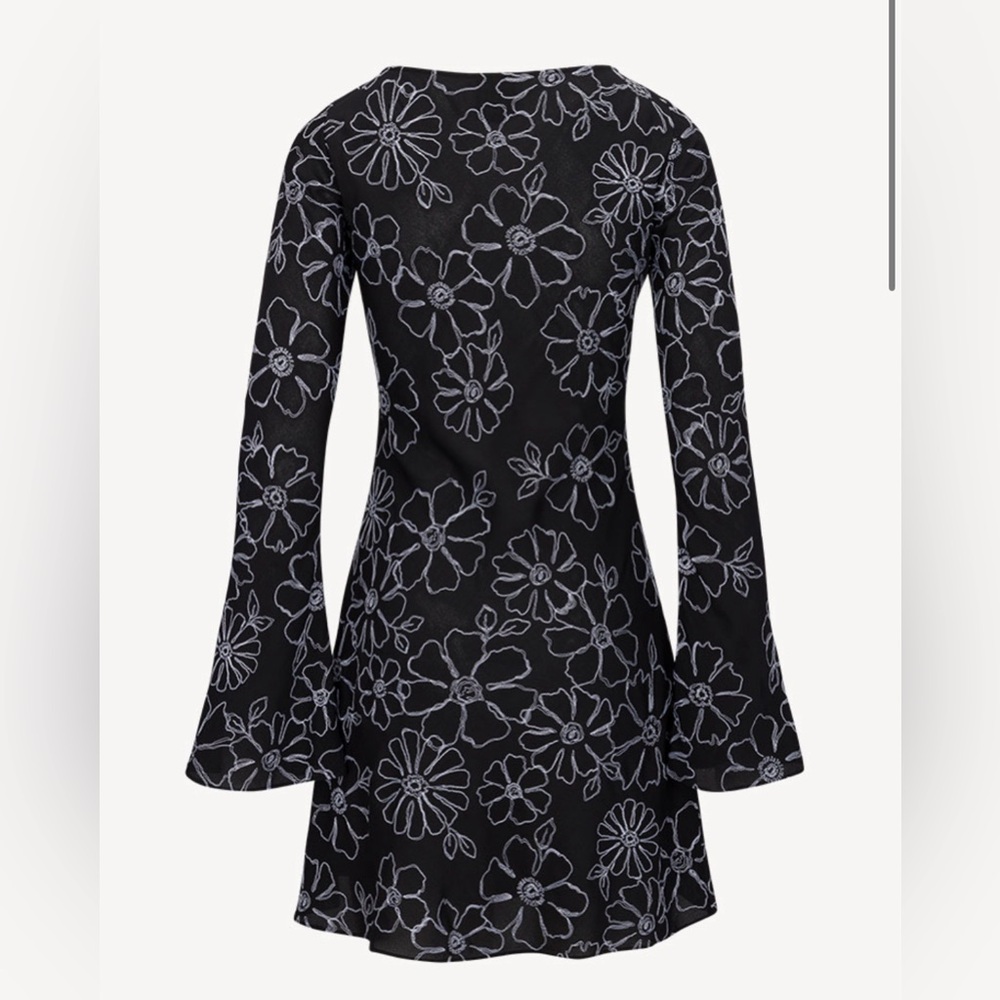 Realisation Par Brigitte Dress - Picture 3 of 5